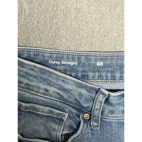 Sonoma Goods For Life Women's 6R Blue Curvy Straight Leg Jeans Medium Wash - Picture 3 of 8